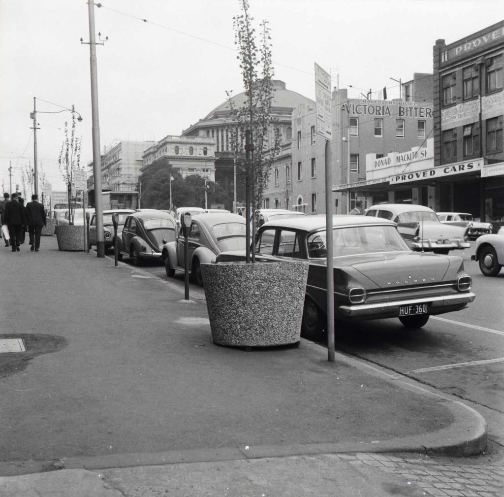 N23 Large Planter on Latrobe St