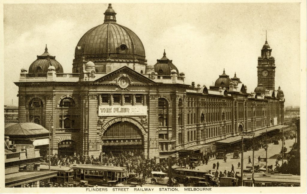 Flinders Street Railway Station