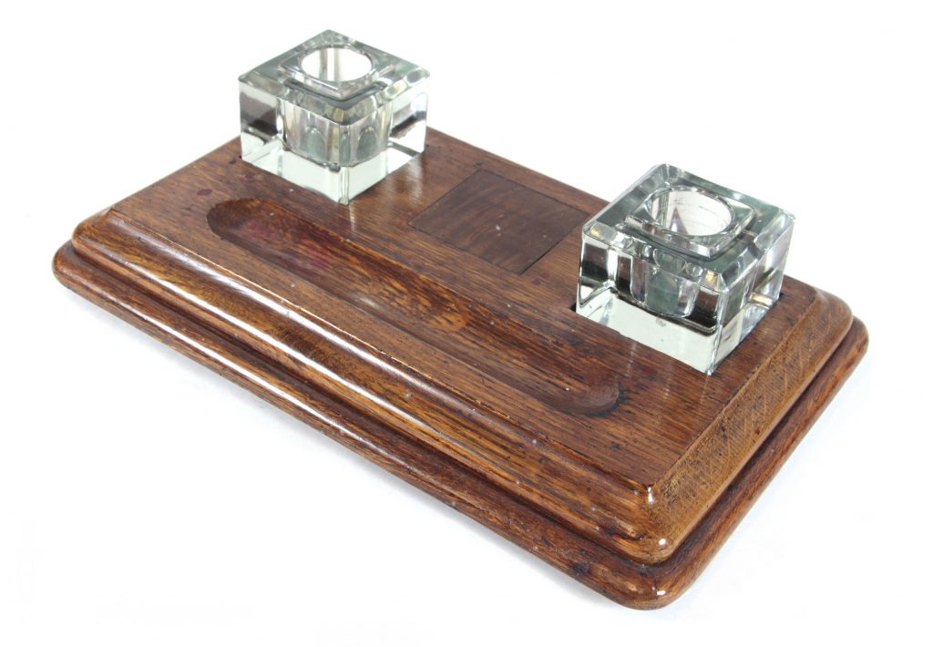 Double inkwell desk set