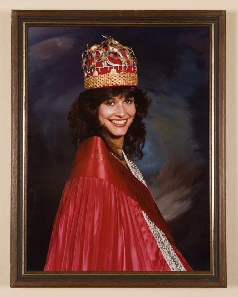 Portrait – Moomba Queen – Lynda Knight