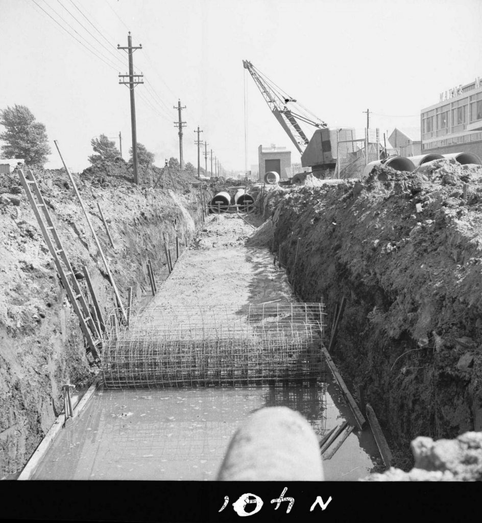 N401 Image showing Australian Reinforcing Company (ARC) fabric ready to place during drain construction on Footscray Road