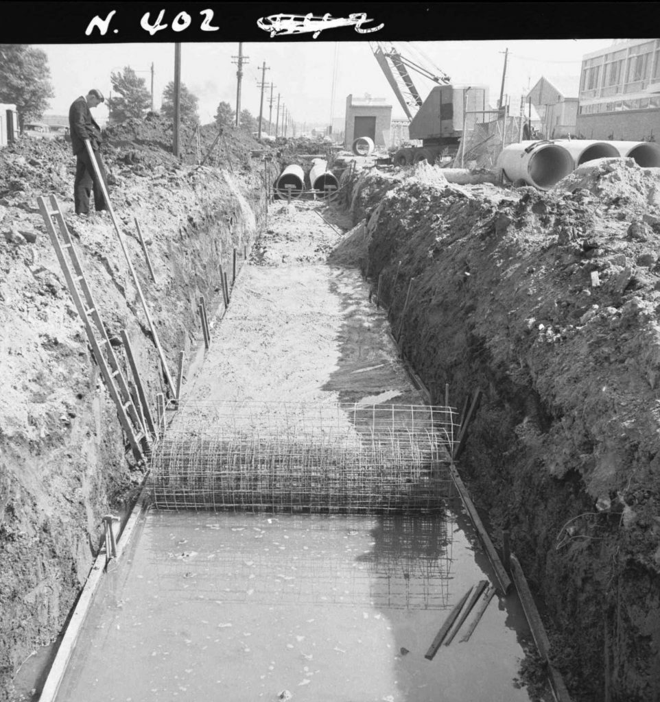 N402 Image showing Australian Reinforcing Company (ARC) fabric ready to place during drain construction on Footscray Road