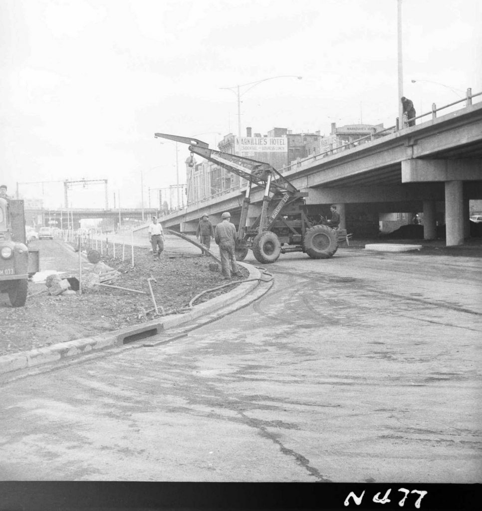 N477 Image showing construction of the Flinders Street overpass