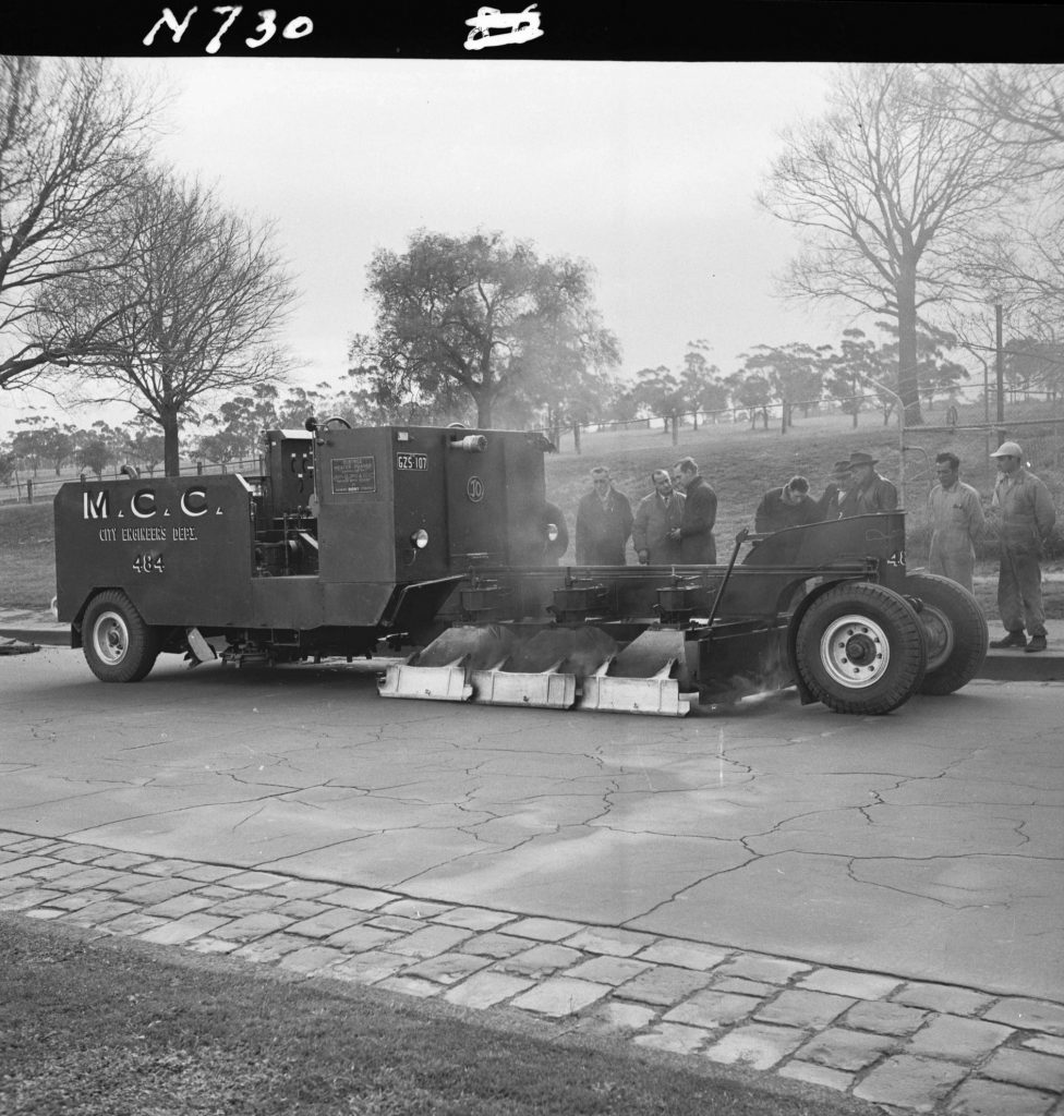 N730 Image showing a new roadheater just prior to its initial trial