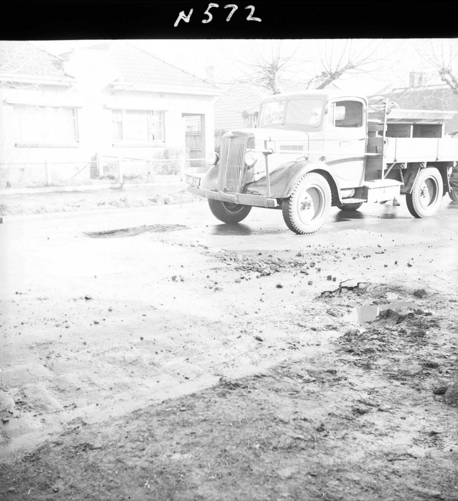 N572 Image showing Melbourne Metropolitan Board of Works (M.M.B.W.) openings along Rankins Road