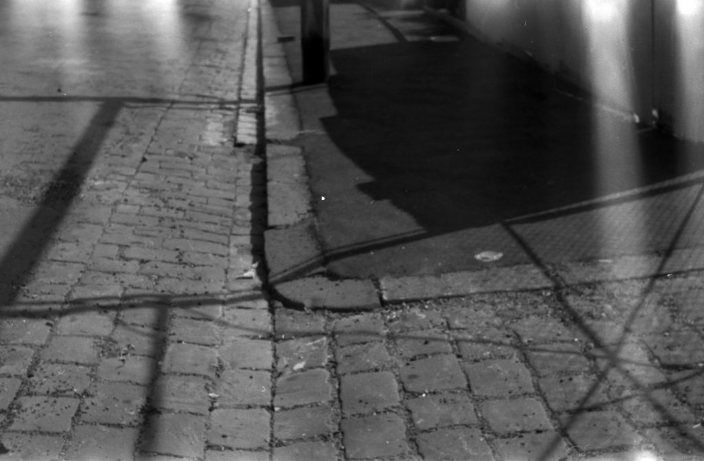 N586 Image showing gates that are wider than a crossing in Lothian Street, North Melbourne