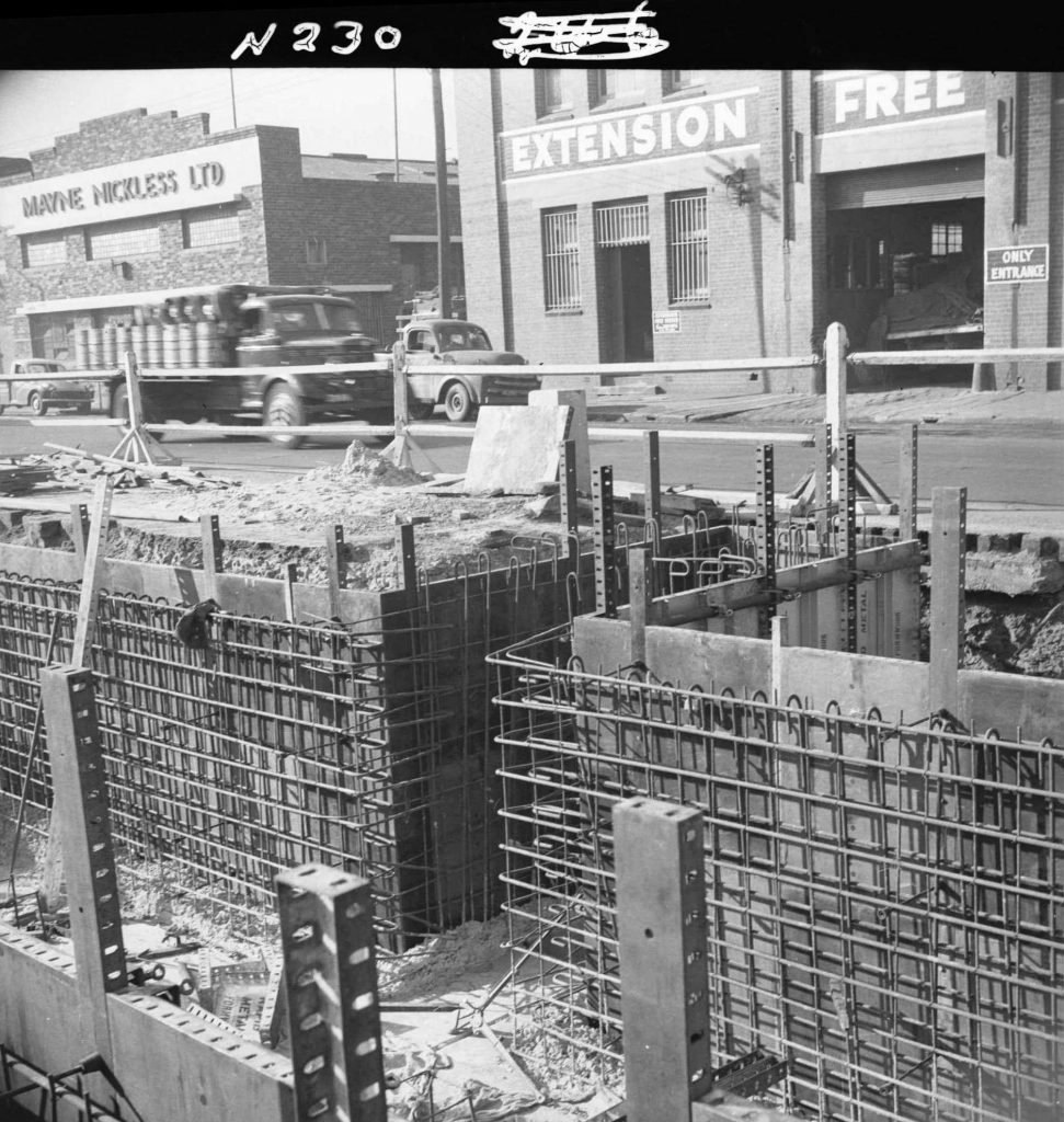 N230 Image showing outside wall shuttering of the side pit during construction of a weighbridge on Flinders Street