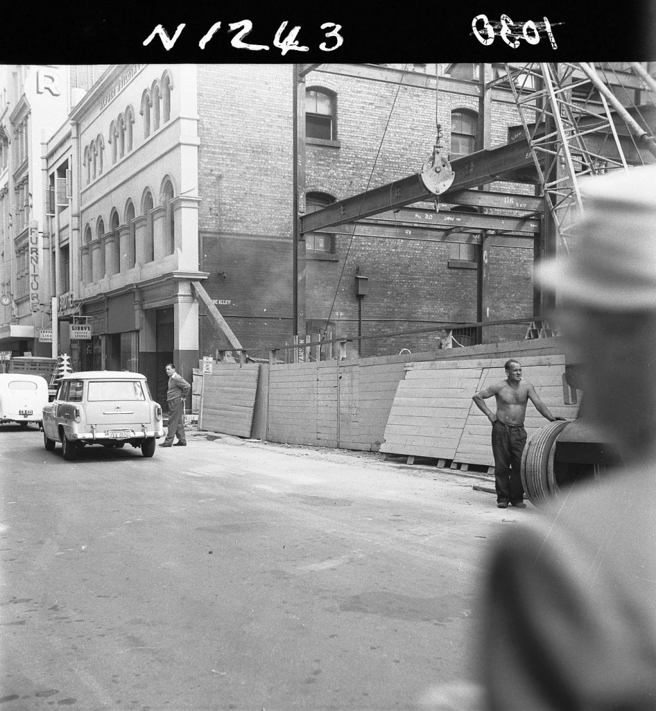 N1243 Image showing an excavation site in Arcade Alley