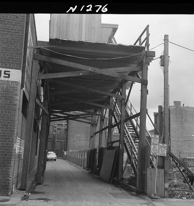 N1276 Image showing scaffolding