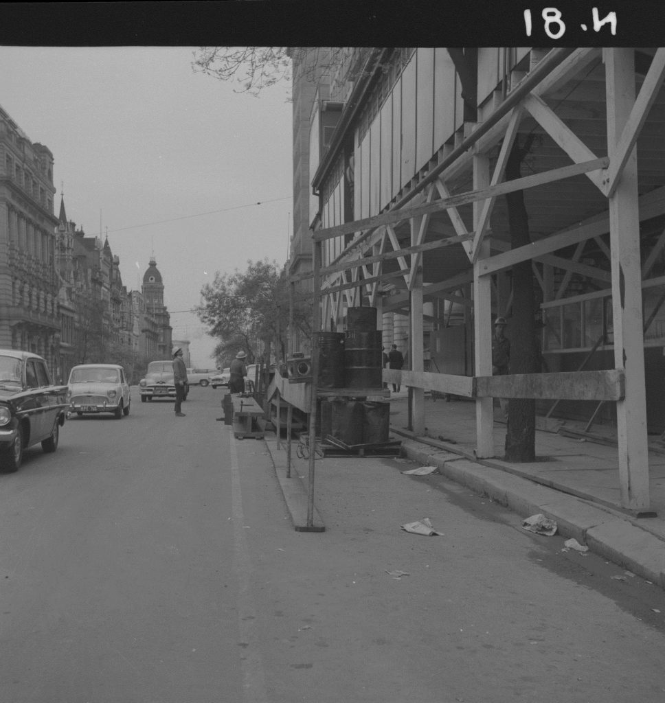 N81 Image showing hoardings around the Royal Globe Insurance building on Collins Street