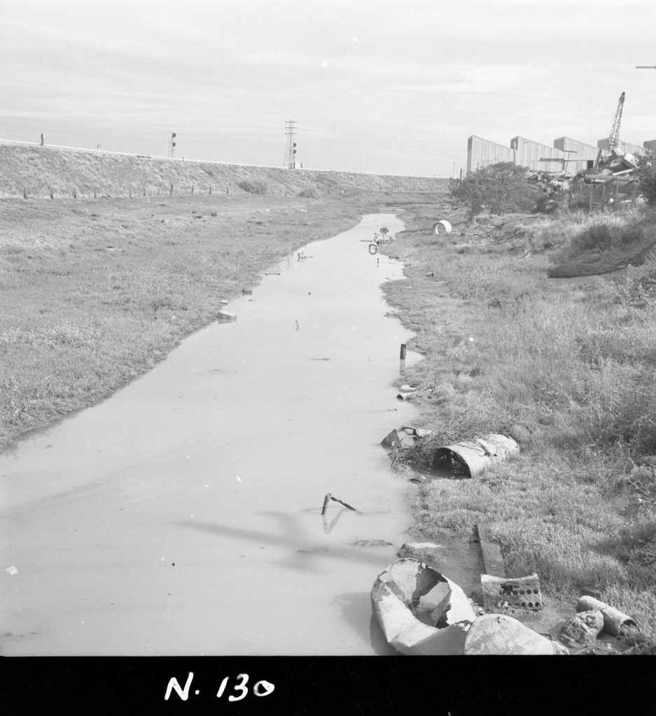 N130 Image showing an outlet tidal channel of the Maribyrnong River