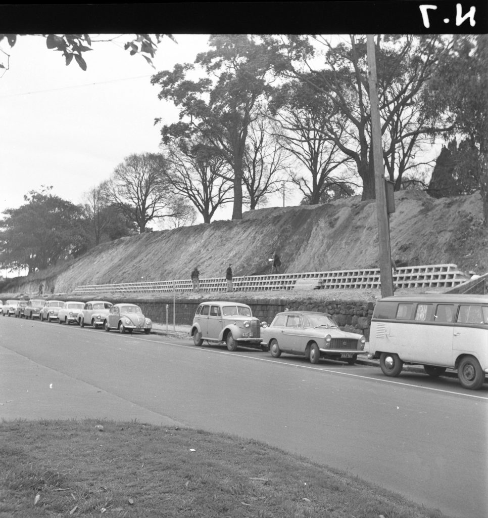 N7 Image showing a block wall around Flagstaff Gardens