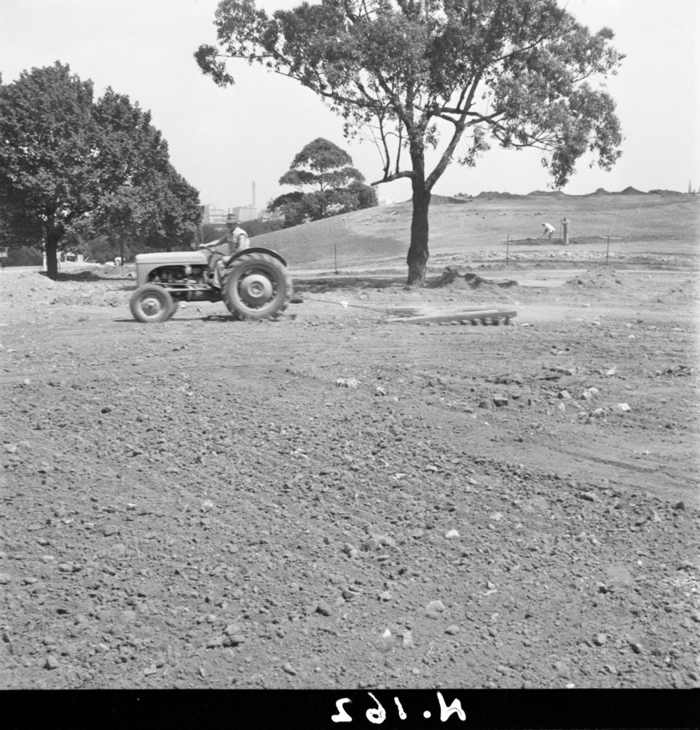 N162 Image showing levelling for lawns during construction of the Sidney Myer Music Bowl