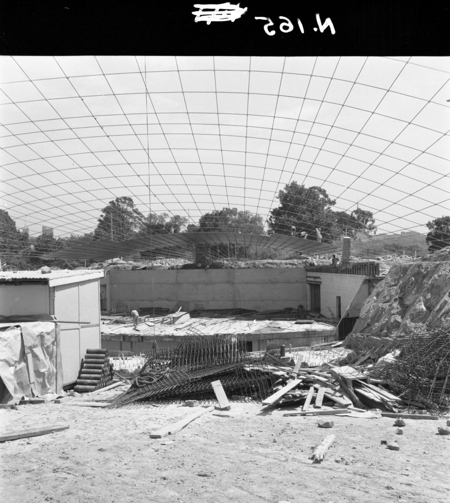 N165 Image showing an inside view of the roofing during construction of the Sidney Myer Music Bowl