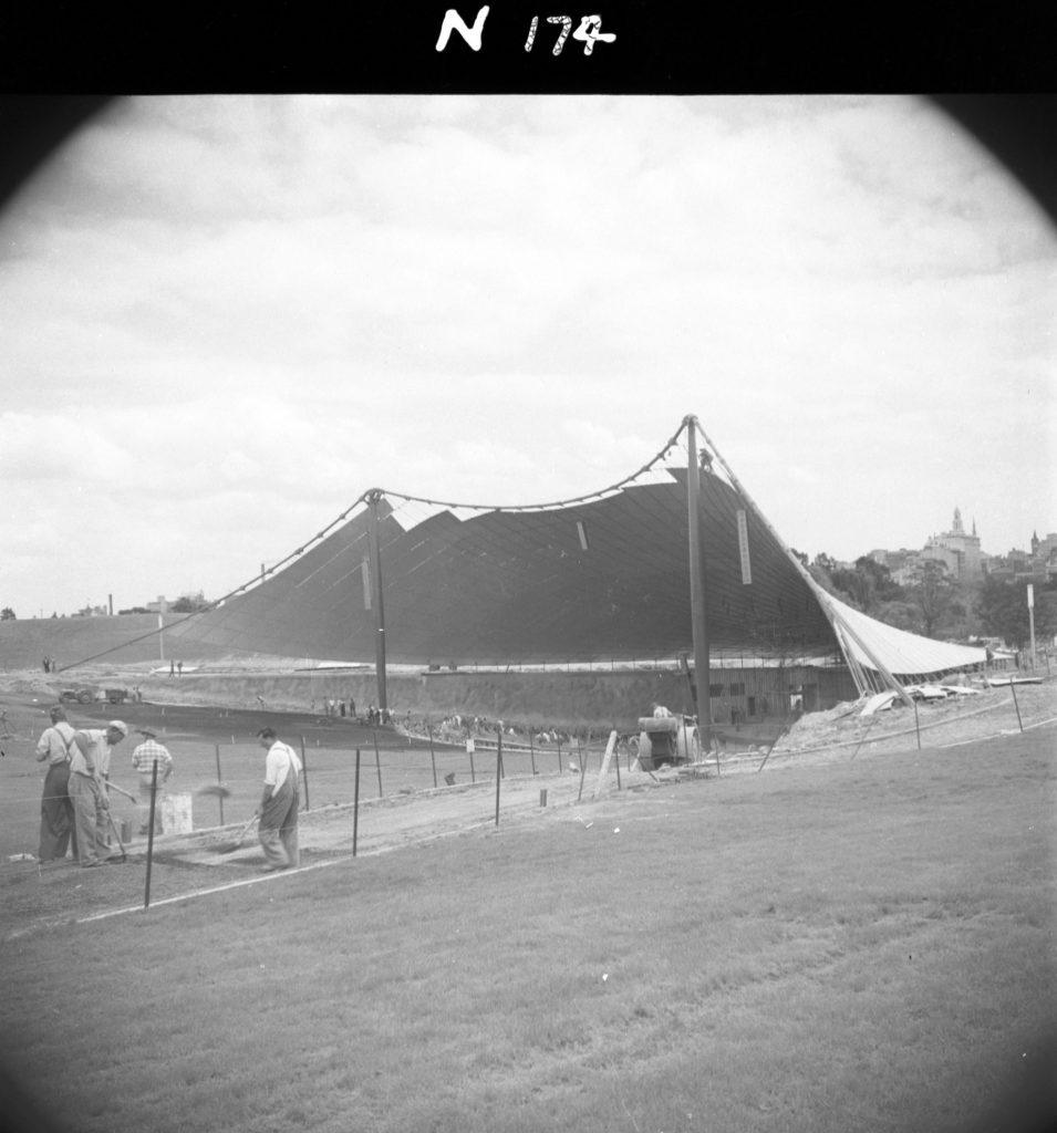 N174 Image showing construction of the Sidney Myer Music Bowl, with roofing almost complete