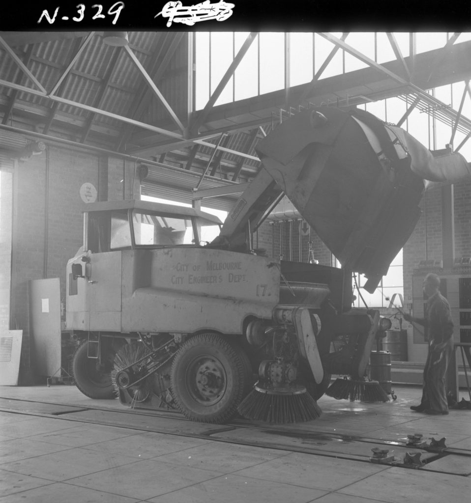 N329 Image showing construction of Melbourne City Council’s City Engineers Department garage and workshop on Green Street, North Melbourne