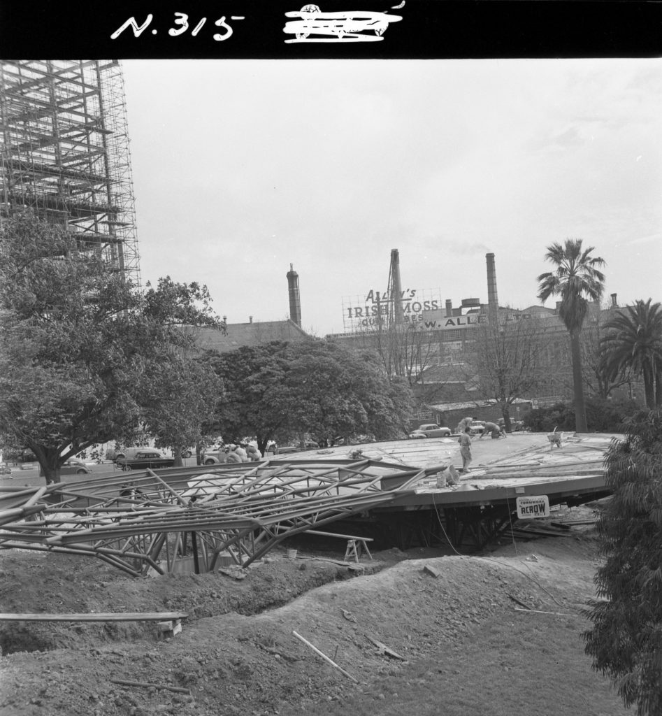 N315 Image showing concreting during construction of the Southgate Fountain in Snowden Gardens