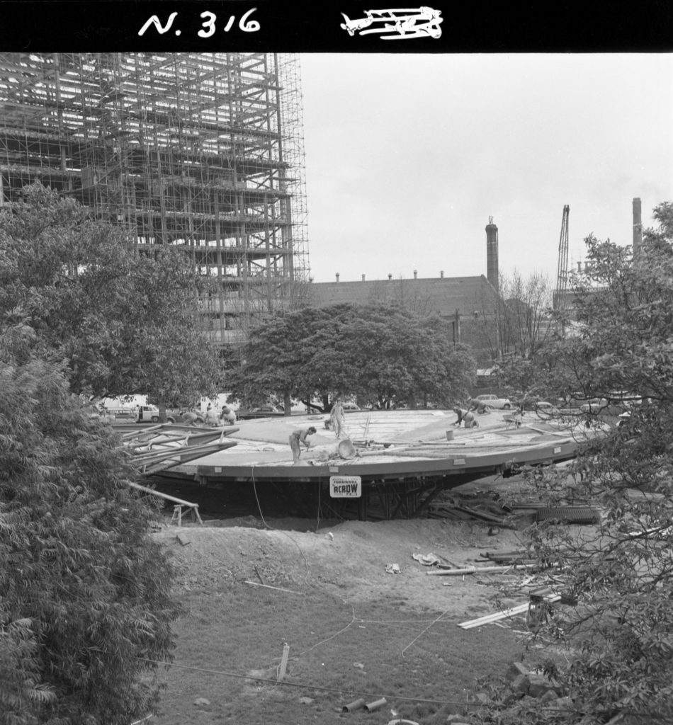 N316 Image showing concreting during construction of the Southgate Fountain in Snowden Gardens