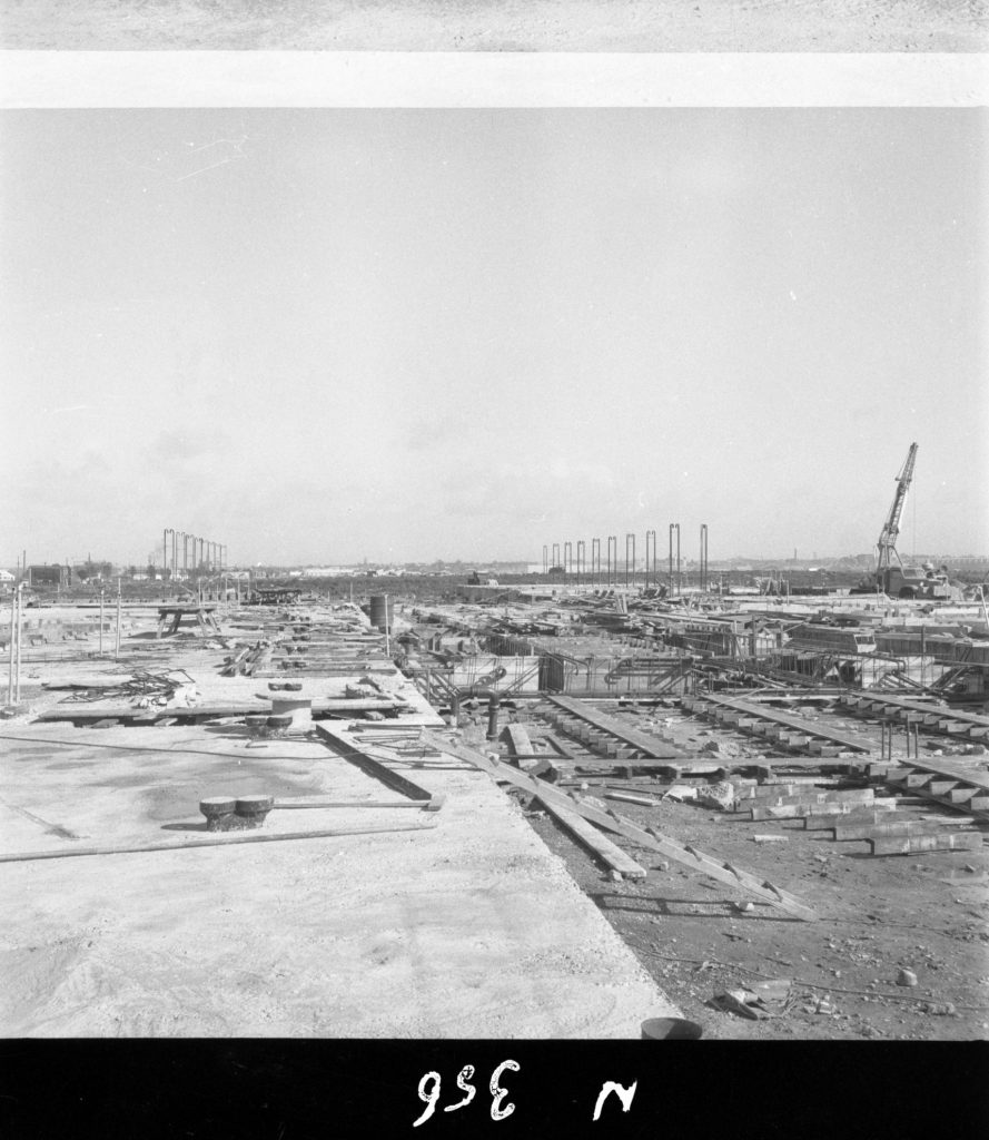 N356 Image showing construction of the Fish Market on Footscray Road