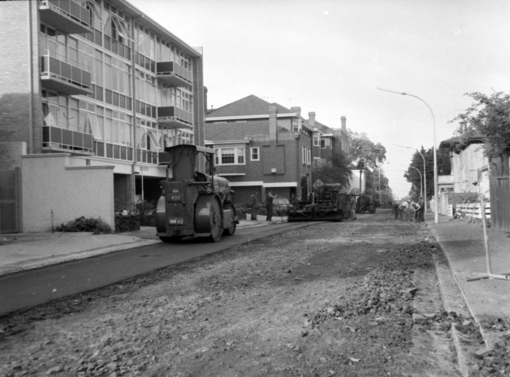 N622 Image showing Walsh Street, South Yarra