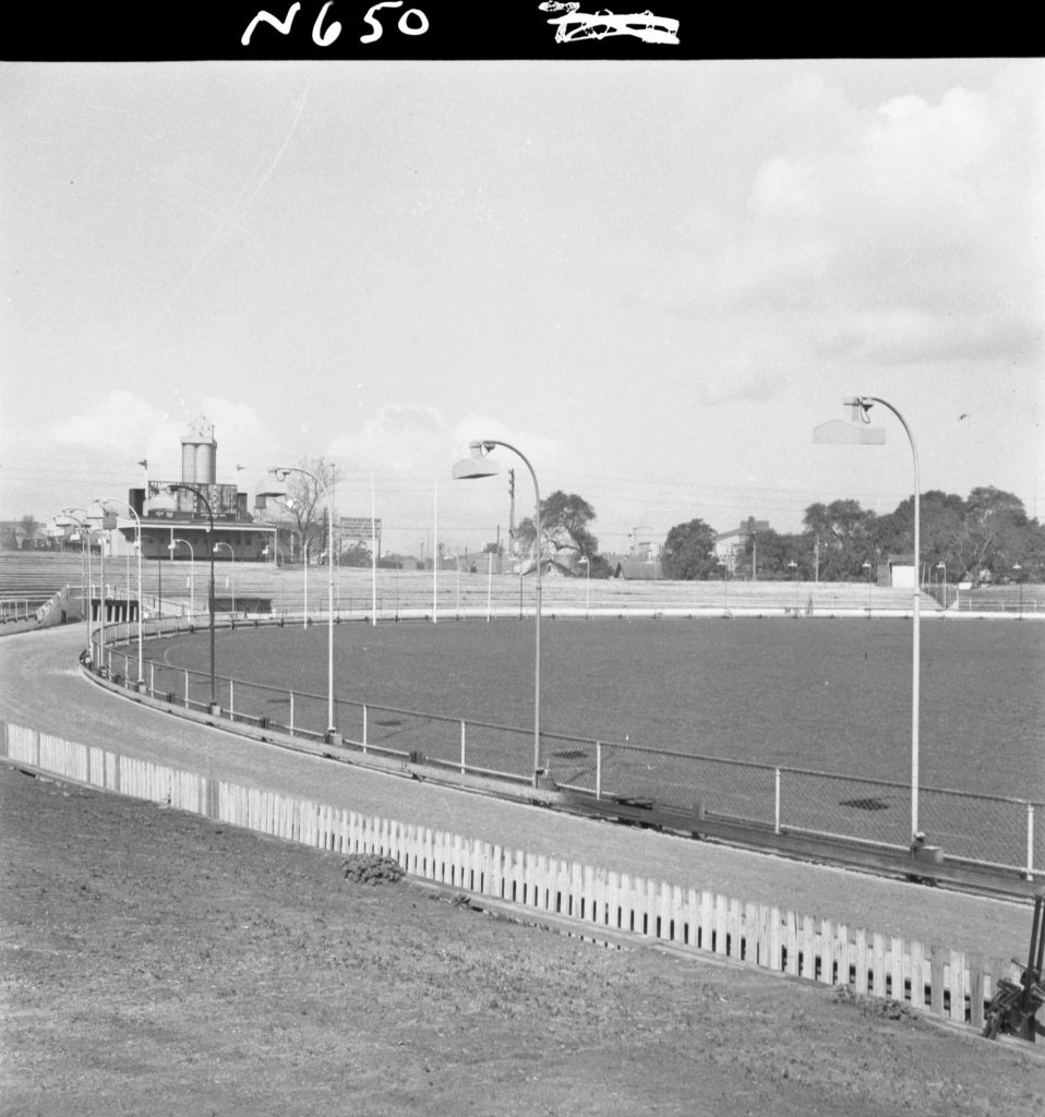 N650 Image showing terracing at North Melbourne Stadium (with N648 and N649)