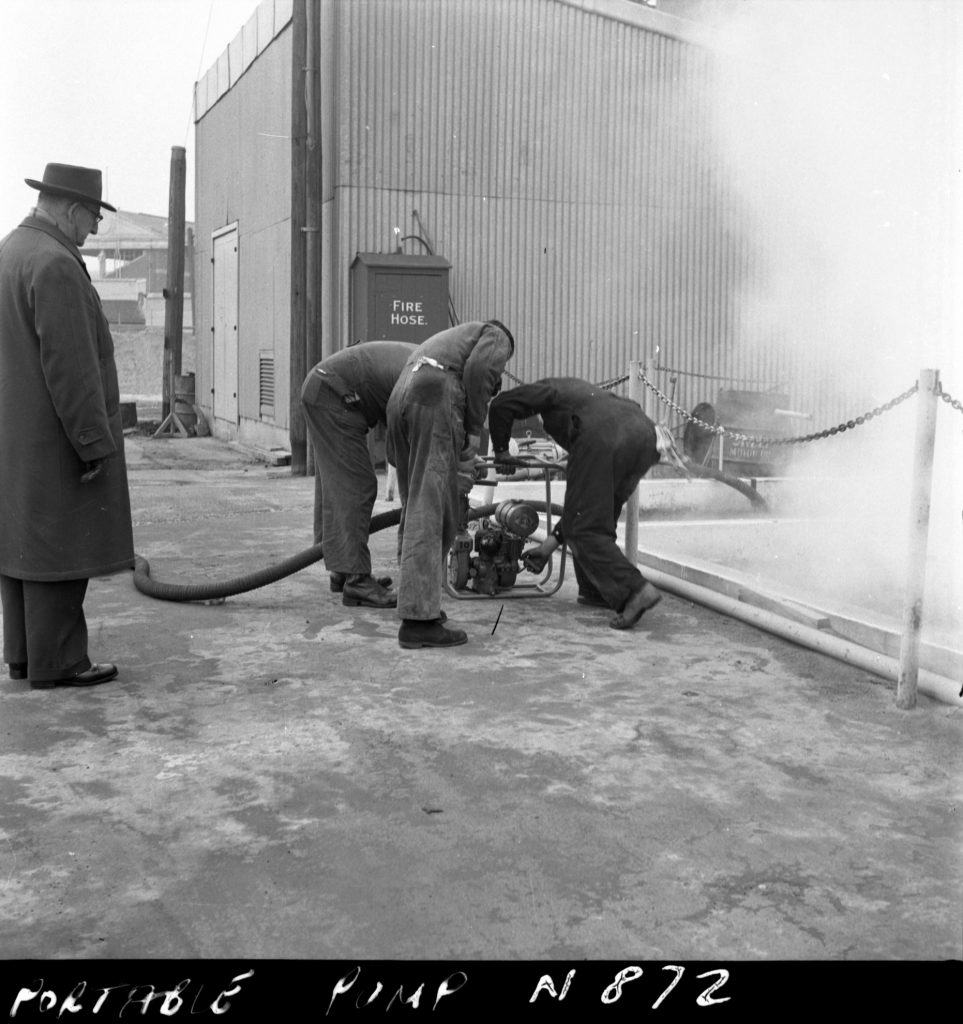 N872 Image showing a portable pump, used by the Cleansing Department