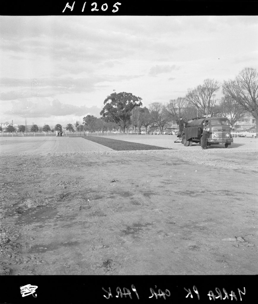 N1205 Image showing construction of Yarra Park car park