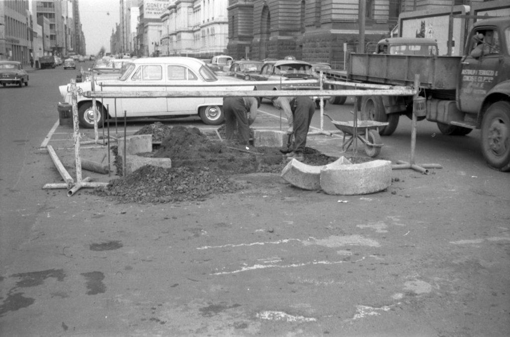 N983 Image showing construction of a tree plot on Queen Street