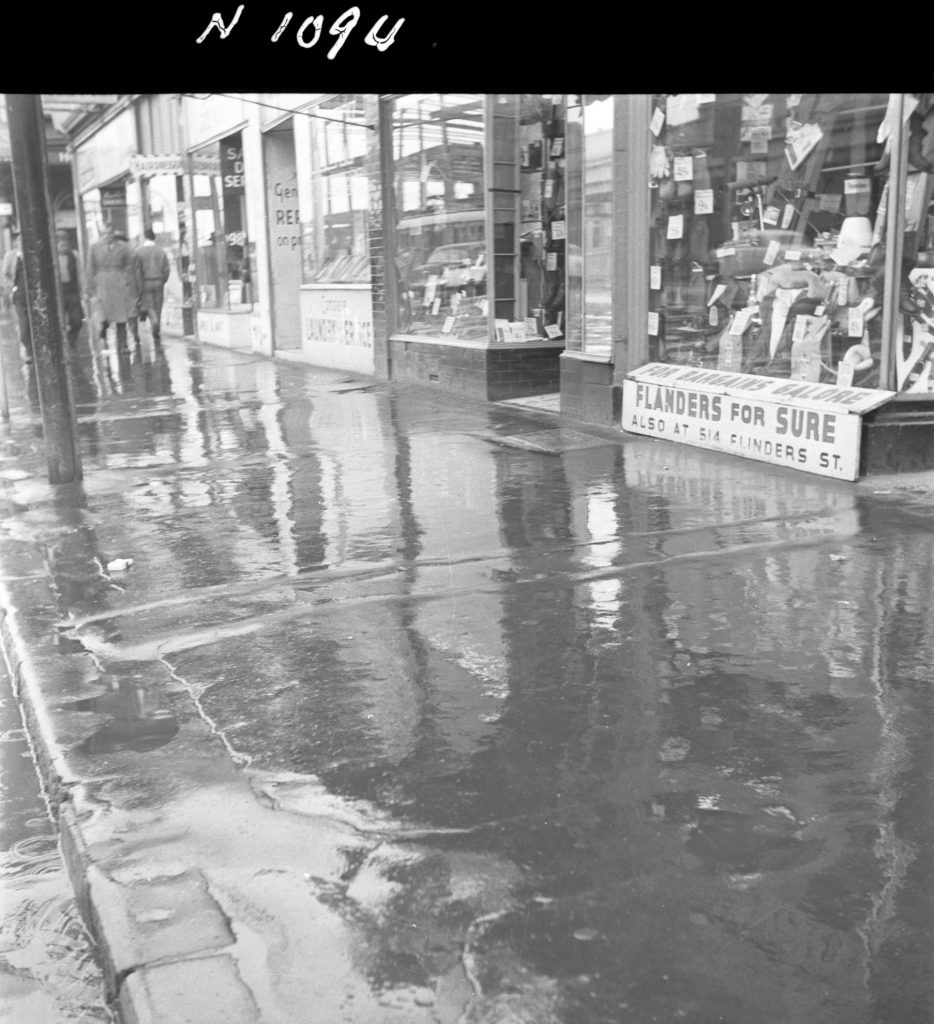 N1094 Image showing a footpath on the east side of Spencer Street