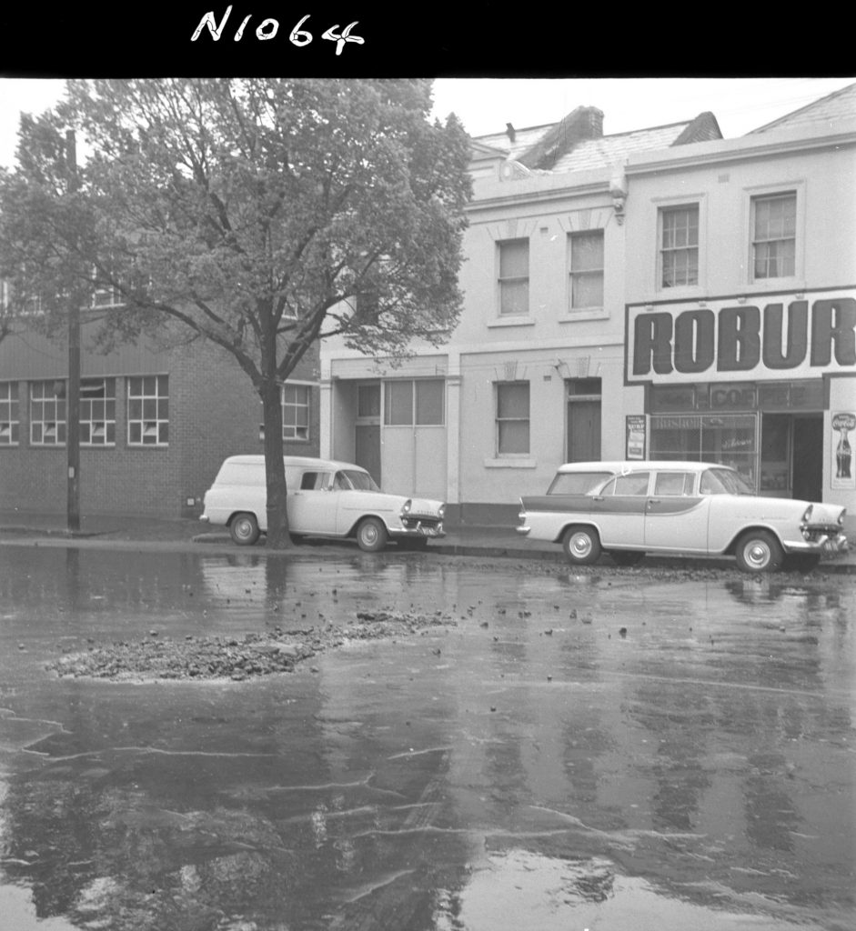 N1064 Image showing bad backfill outside 139 Cardigan Street