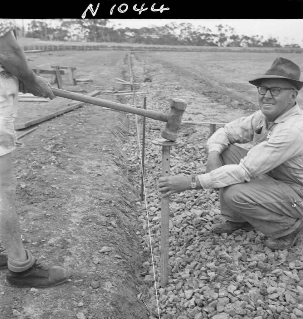 N1044 Image showing construction of the Womens Athletic Ground in Royal Park