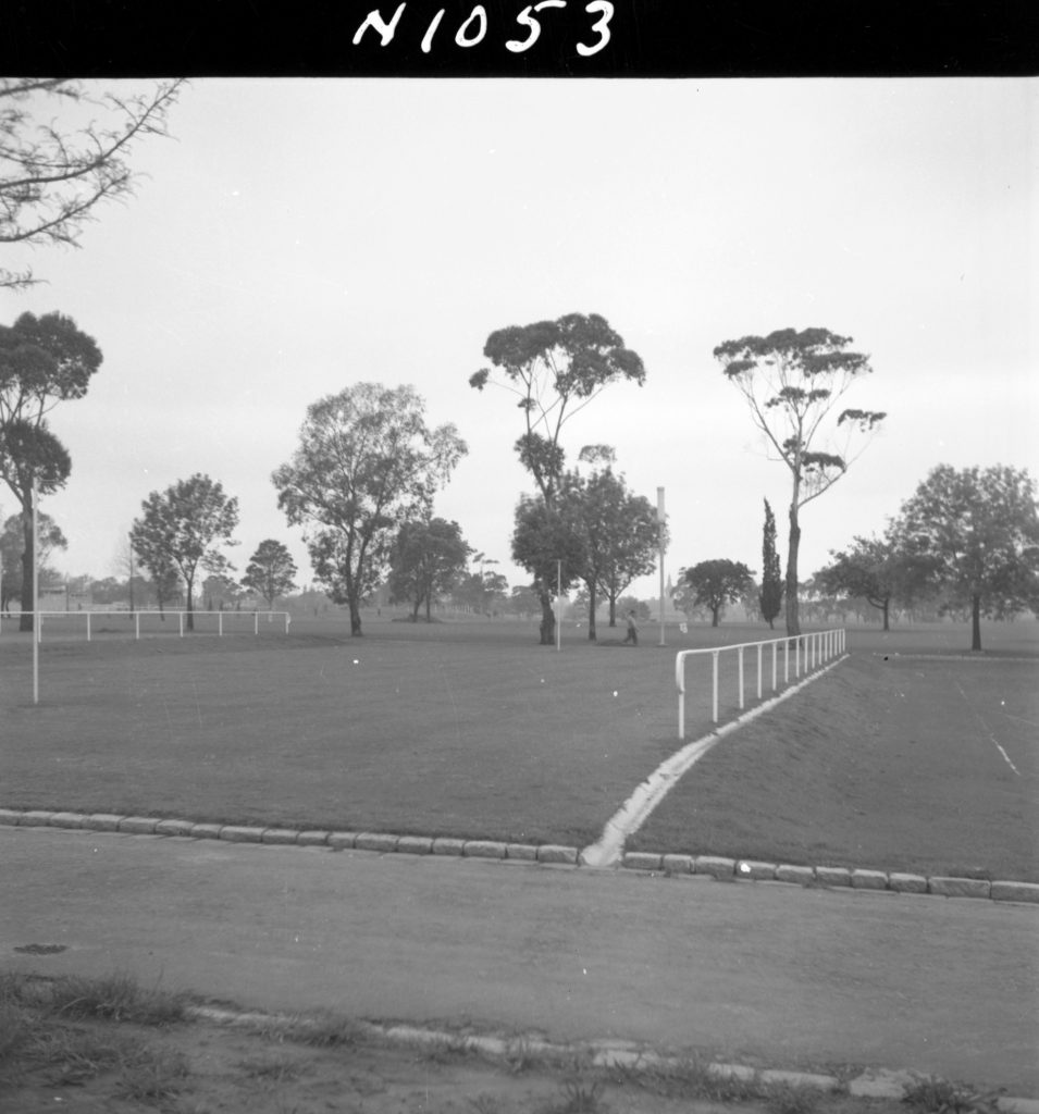 N1053 Image showing construction of the Womens Athletic Ground in Royal Park