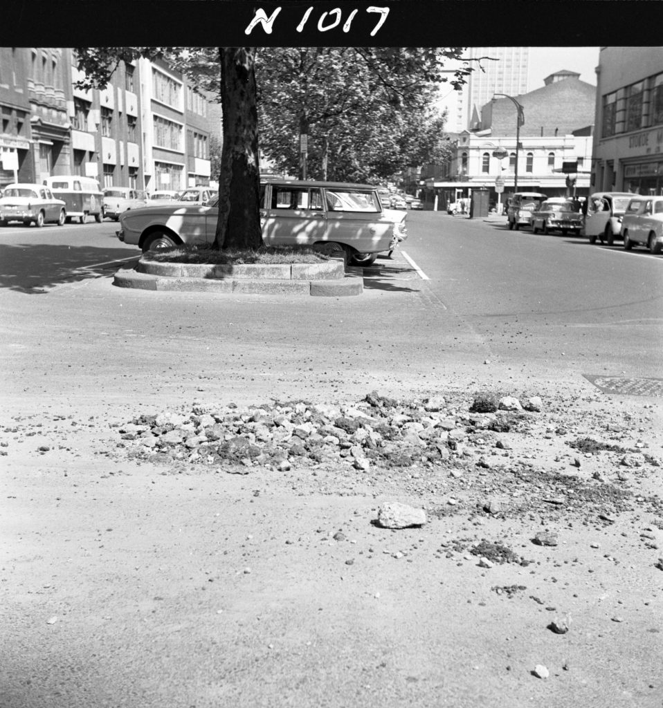 N1017 Image showing a Postmaster-General (P.M.G.) opening at the intersection of Little Lonsdale and Exhibition Streets