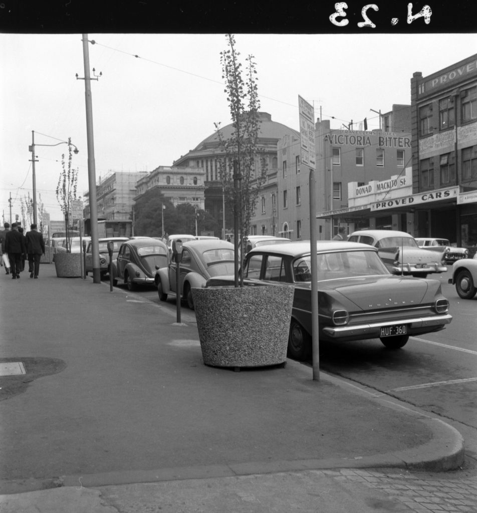 N23 Image of a large planter on LaTrobe Street