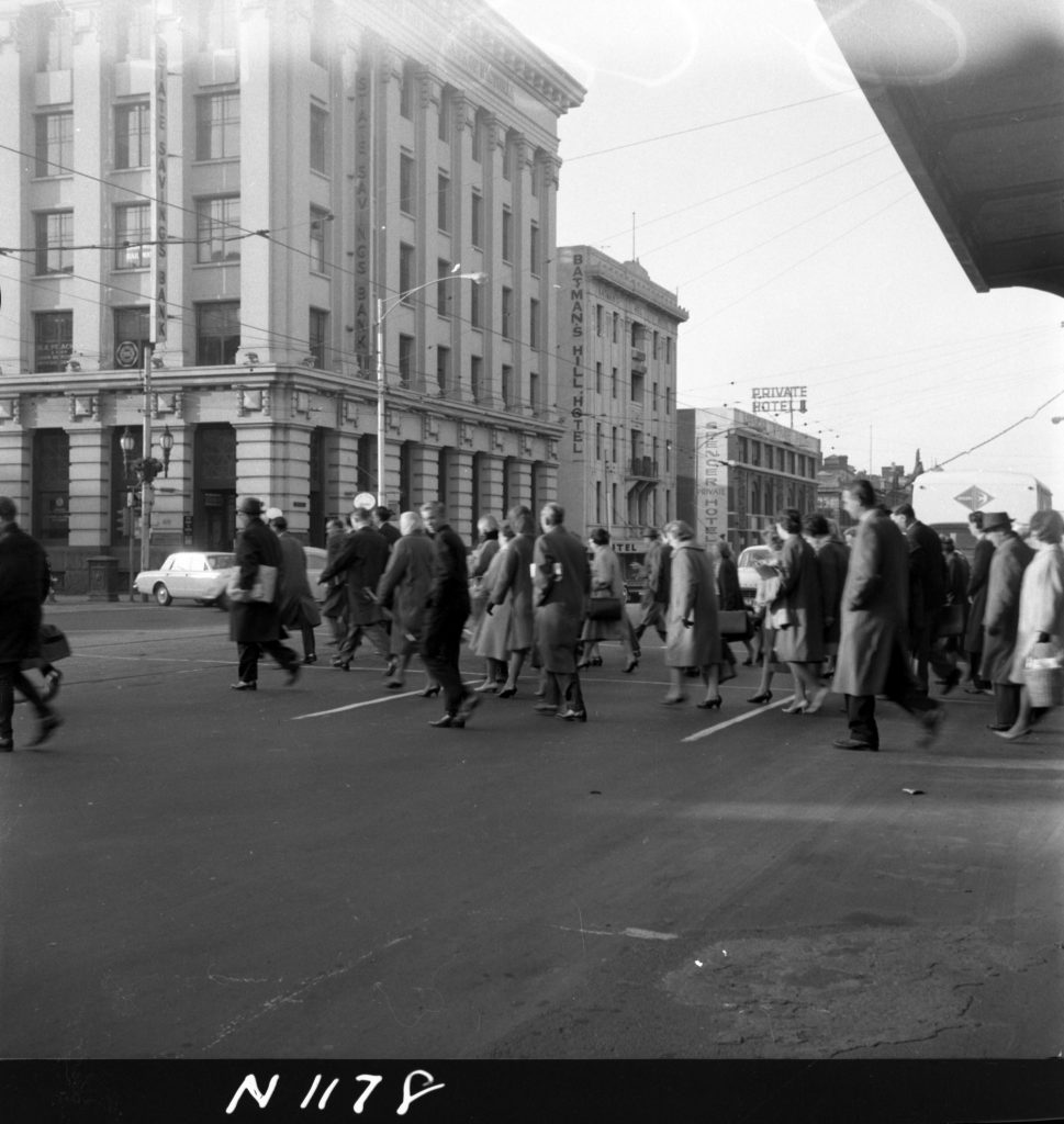 N1178 Image showing traffic and pedestrian flows on the corner of Spencer Street and Collins Street