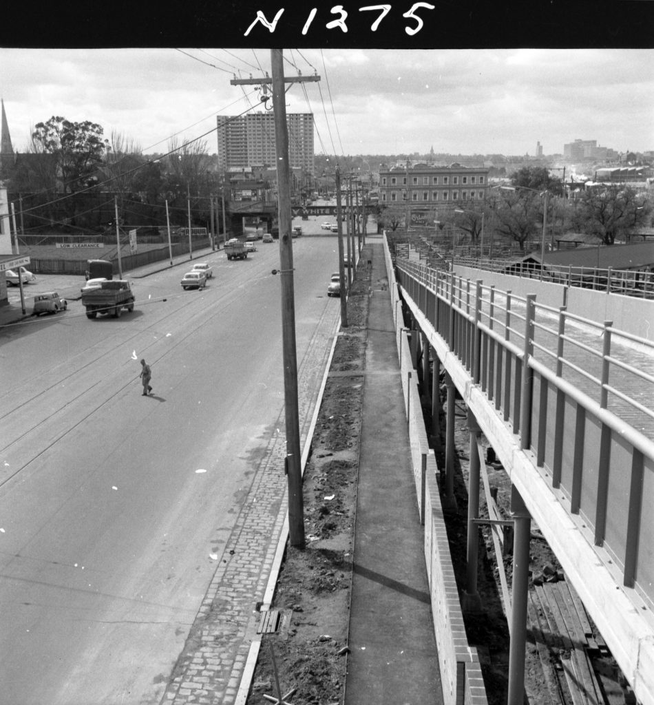 N1275 Image of a new footpath and nature strip on Racecourse Road