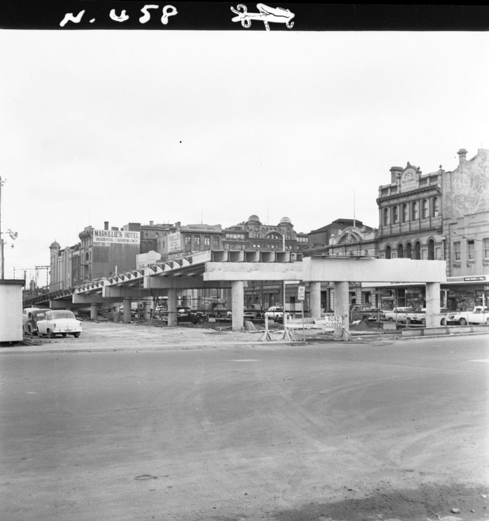 N458 Image showing construction of the Flinders Street overpass