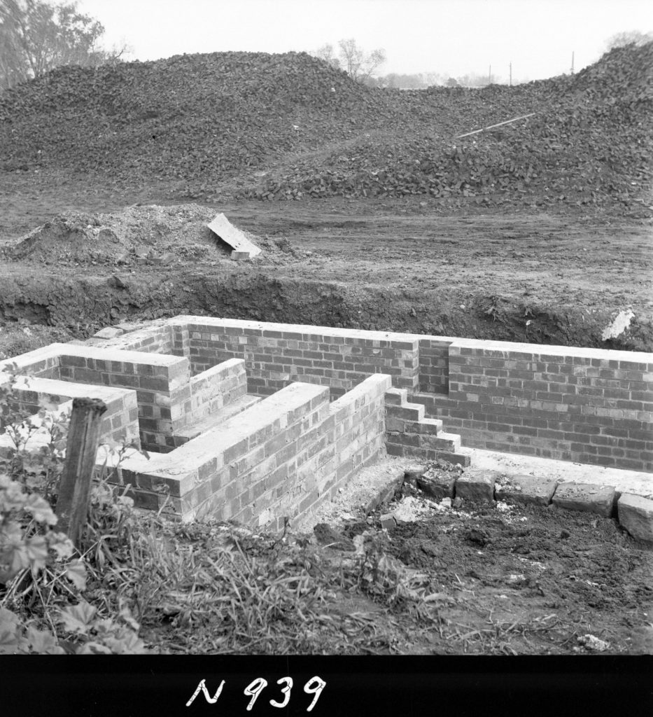 N939 Image showing construction of a weighbridge at the woodblock depot on Westbourne Road, Kensington