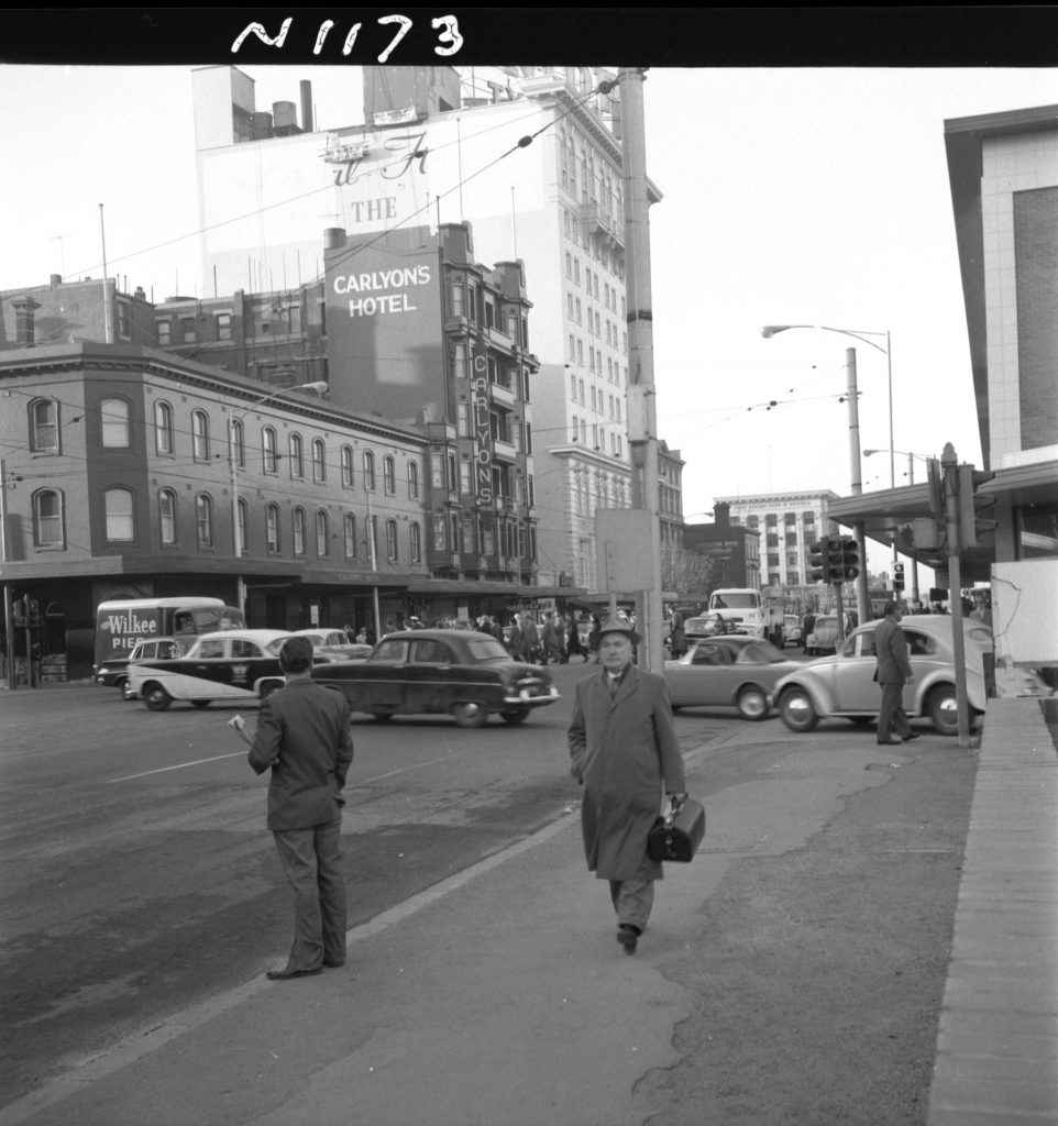 N1173 Image showing traffic and pedestrian flows on the corner of Spencer Street and Bourke Street