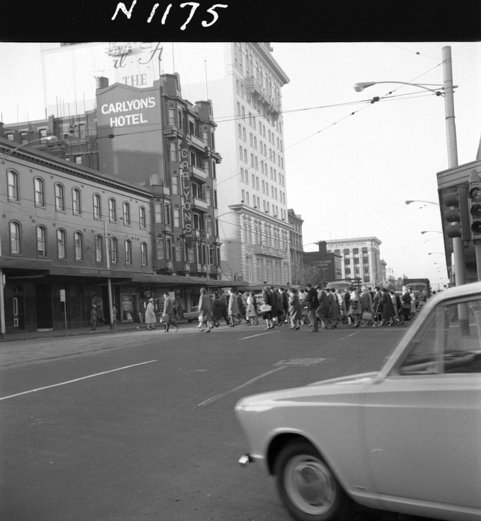 N1175 Image showing traffic and pedestrian flows on the corner of Spencer Street and Bourke Street