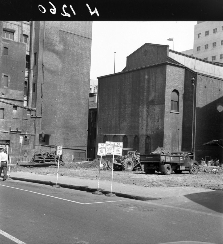 N1260 Image showing the Hunt Club Hotel carpark site preparation and grading