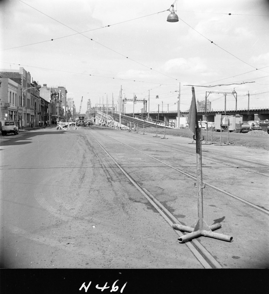 N461 Image showing construction of the Flinders Street overpass