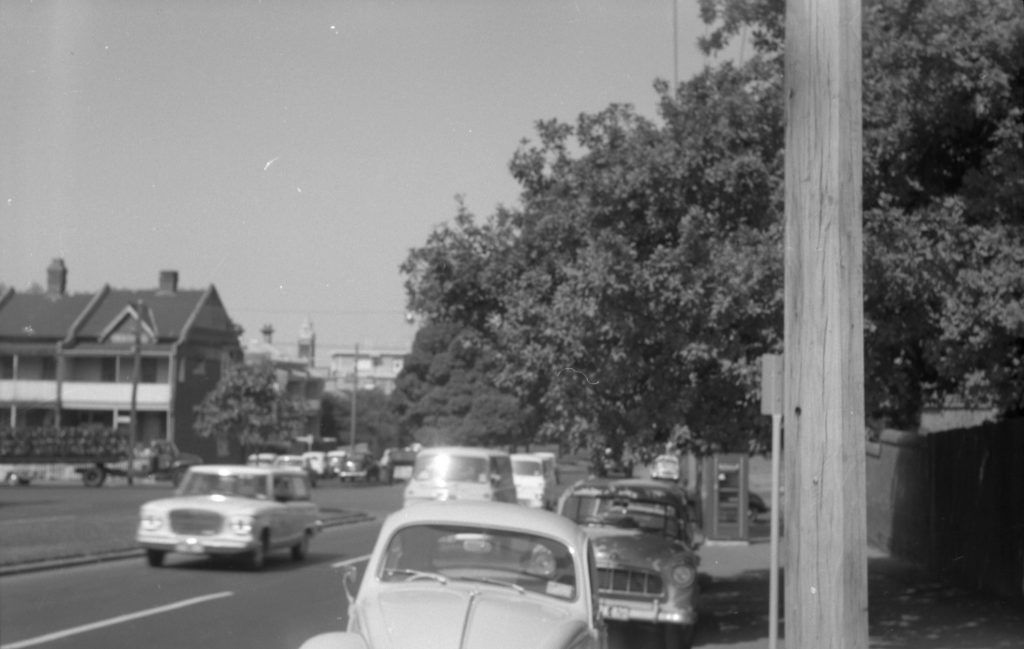 N597 Image showing overhanging trees on Albert Street, East Melbourne