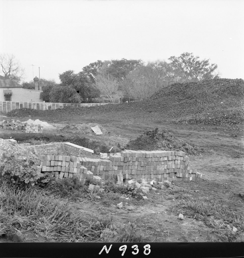 N938 Image showing construction of a weighbridge at the woodblock depot on Westbourne Road, Kensington