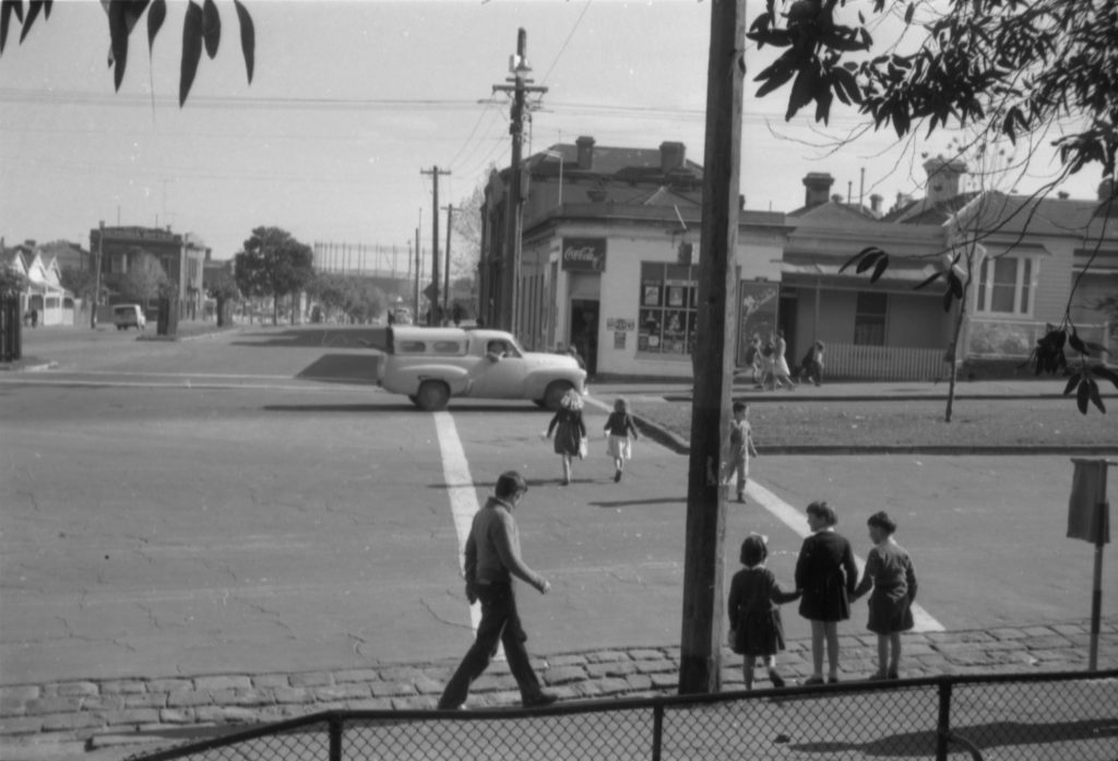 35A-2a Image of a school crossing in North Melbourne