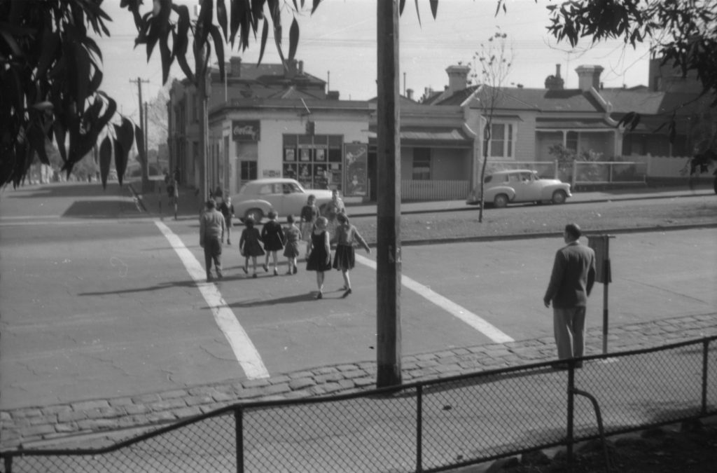 35A-2b Image of a school crossing in North Melbourne