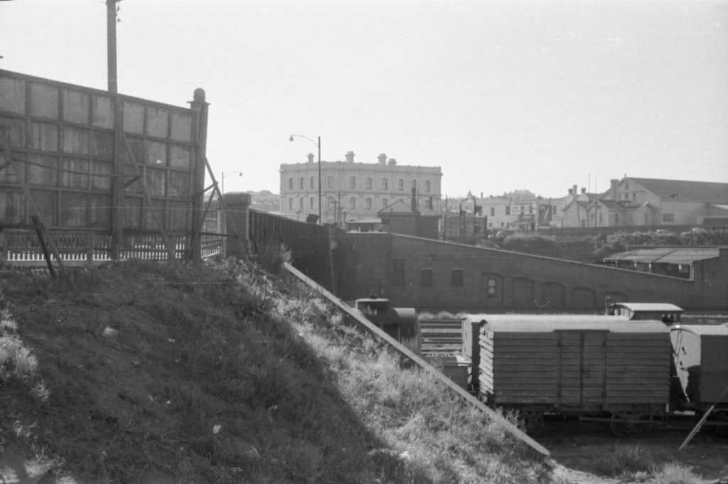 35A-11b Image of the railway bridge at North Melbourne station