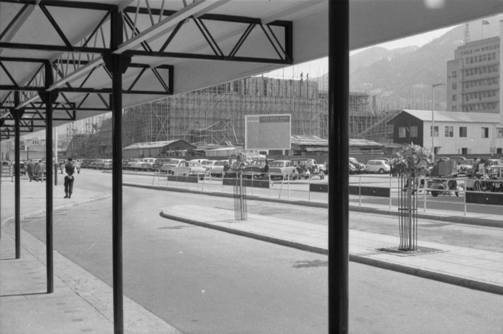 35A-15a Image of a sheltered walkway in Hong Kong