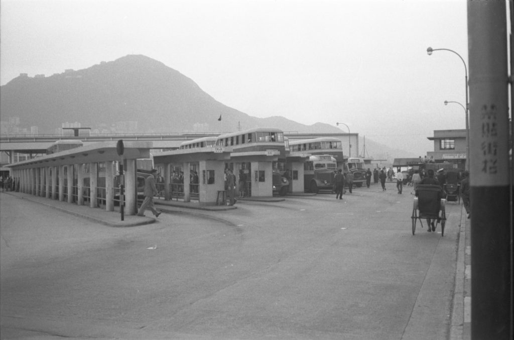 35A-16c Image of a bus interchange in Hong Kong