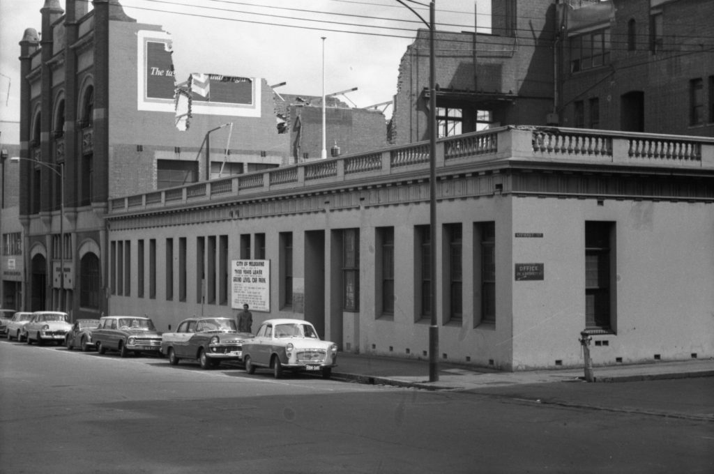 35A-44c Image of a City of Melbourne ground level car park on the corner of A’Beckett Street and Stewart Street